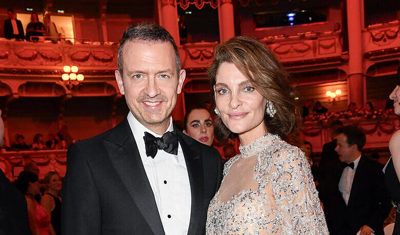 till brönner ehefrau