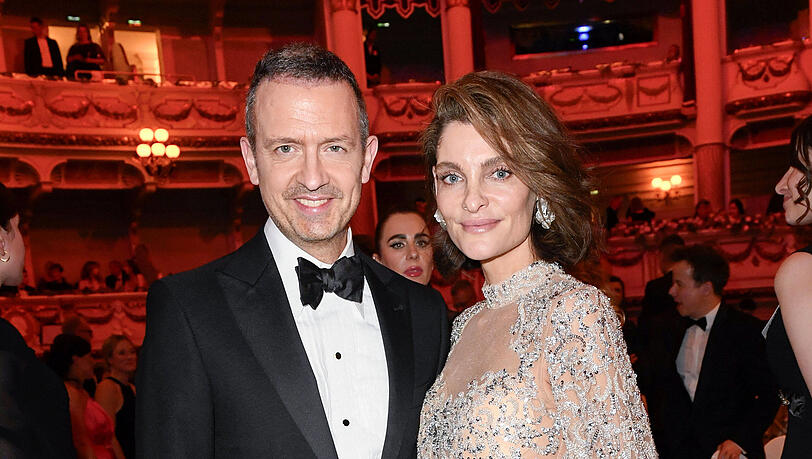 till brönner ehefrau